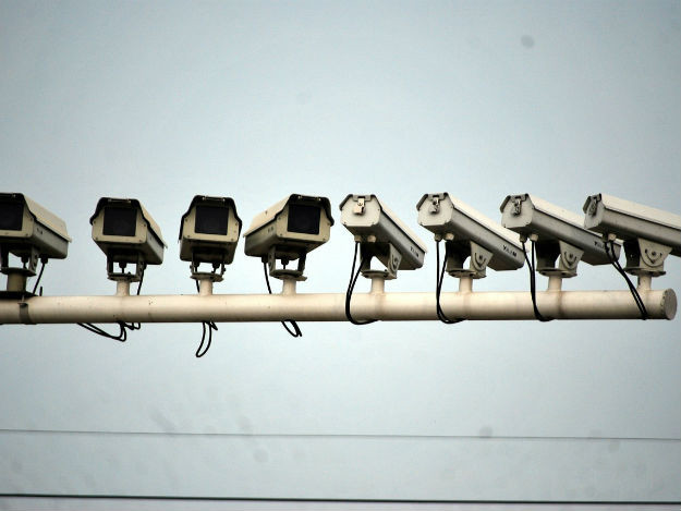 seguranca_iot_vigilancia.jpg
