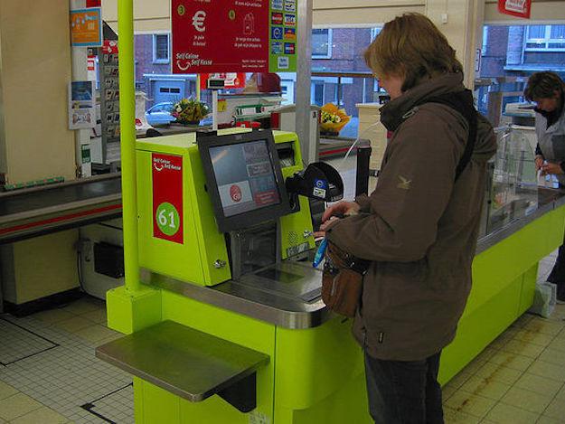 ibm_self_checkout_machine.jpg