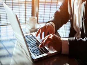 Intel reduz expectativa de receita no primeiro trimestre de seu ano fiscal