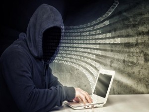 Comissão aprova punição para quem divulga vídeos e fotos íntimas na web