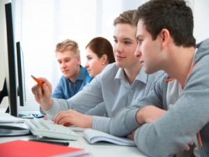 Fatecs e Etecs de 300 municípios paulistas usarão Office 365 em 2015