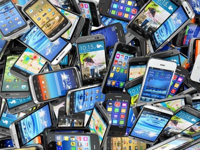 Vendas globais de smartphones desaceleram em 2016 e devem crescer 7%
