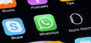 Novo golpe no WhatsApp usa falsos emoticons