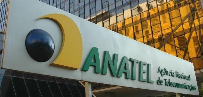 Anatel abre consulta pública sobre franquia de dados na banda larga fixa