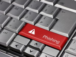 Maioria dos golpes por e-mail chega em arquivos .zip