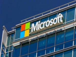 Microsoft corta quase 8 mil postos de trabalho