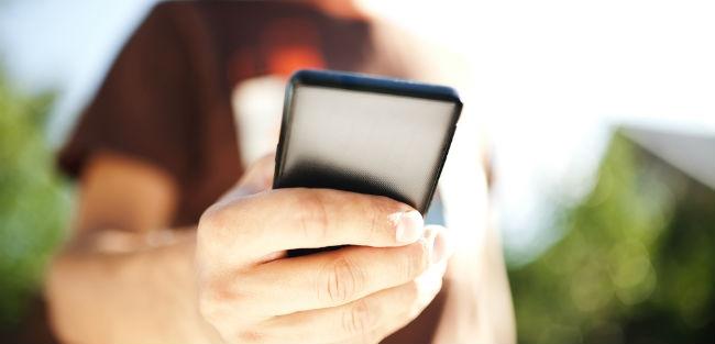 Vendas de smartphones registram ligeiro aumento no segundo trimestre