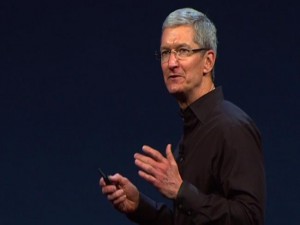 Tim Cook diz que Apple não vai combinar Mac e iPad