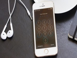 Venda de iPhone ajuda Apple a registrar trimestre recorde