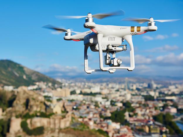 dronesanatel1.jpg