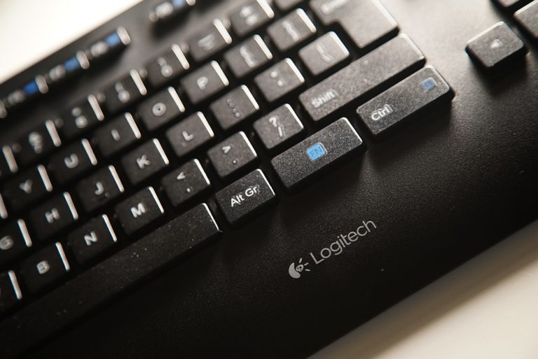 Logitech