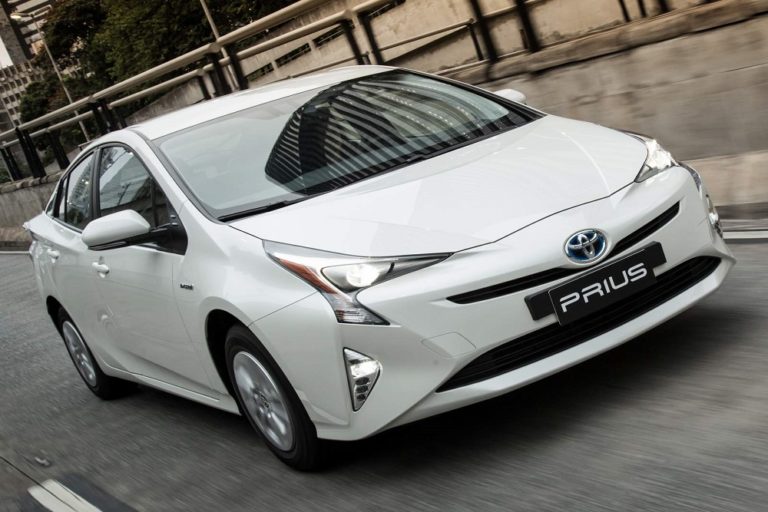 novo Toyota Prius 2017 ok