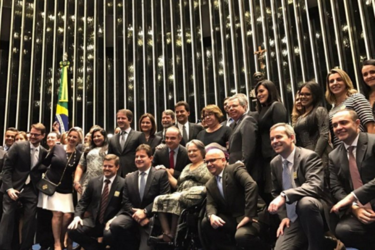 IBM Senado