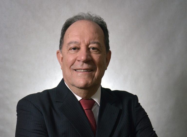 Jos%C3%A9 Calazans da Rocha CEO Cast group