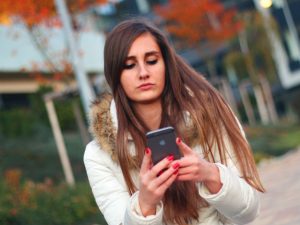 smartphone-569076.jpg