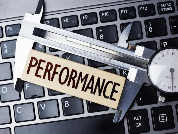 performance_774405796.jpg