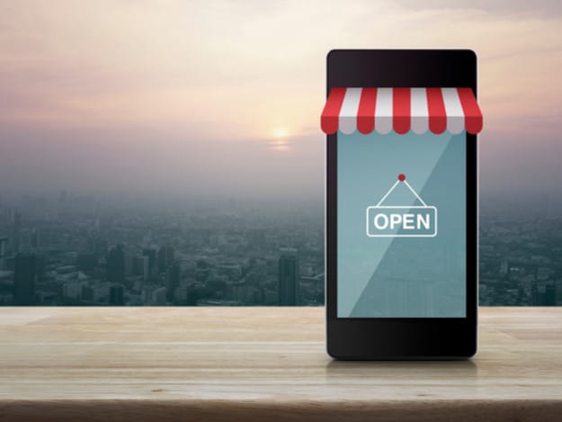 e-commerce_open.jpg