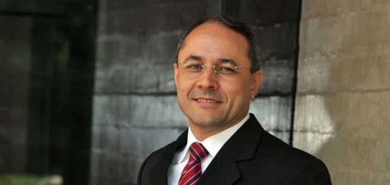 Leonel Oliveira 6 1