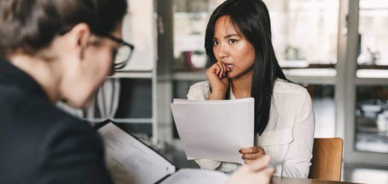 entrevista de emprego tenso 1
