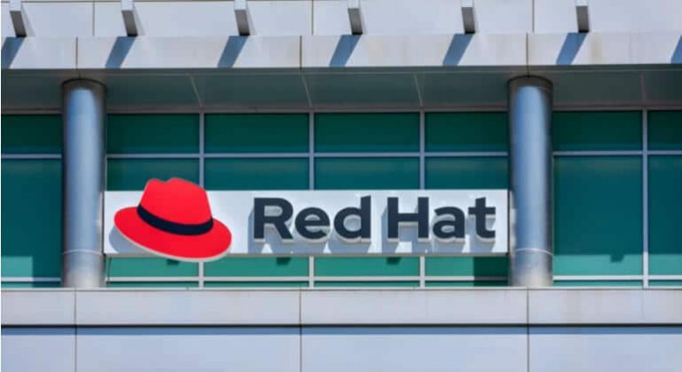 redhatshutter 77003 1