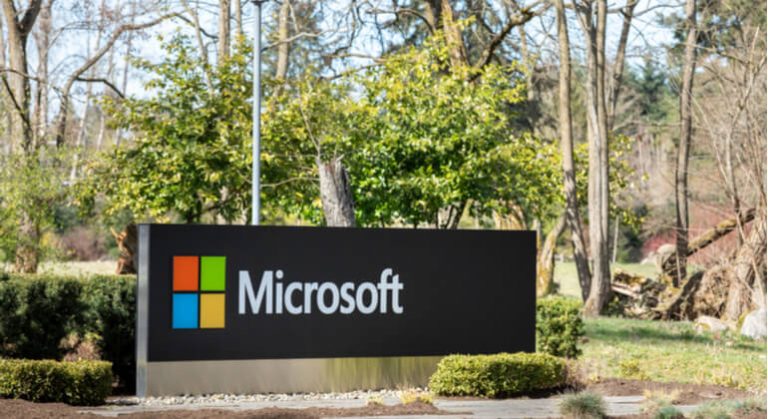 microsofthqlogoshutter 77003 1