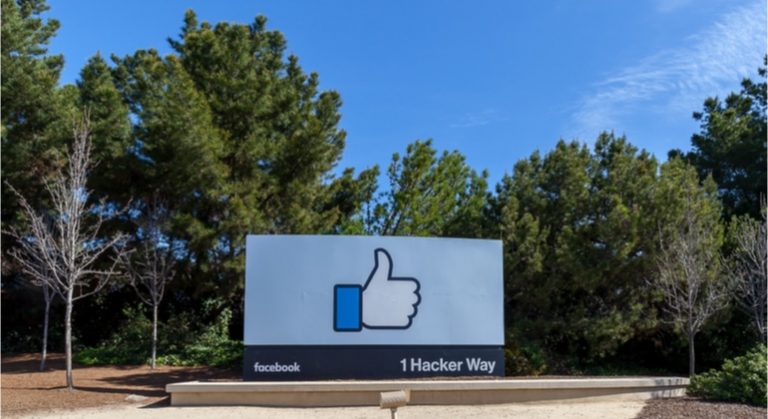 Facebook encerra trimestre com crescimento anual de receita em 29 1