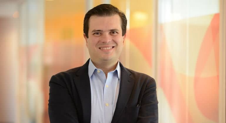 Linx Pay Hub anuncia promocao de Denis Piovezan para vice presidente