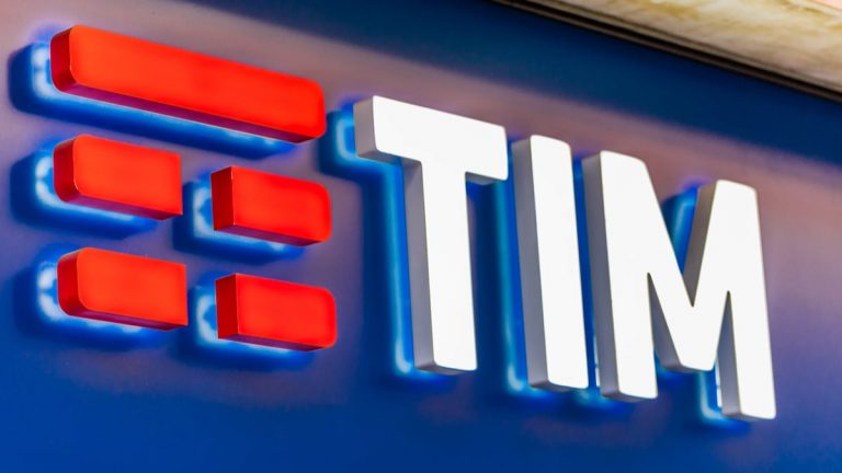 TIM e Telefonica Brasil fecham acordo para compartilhar infraestrutura