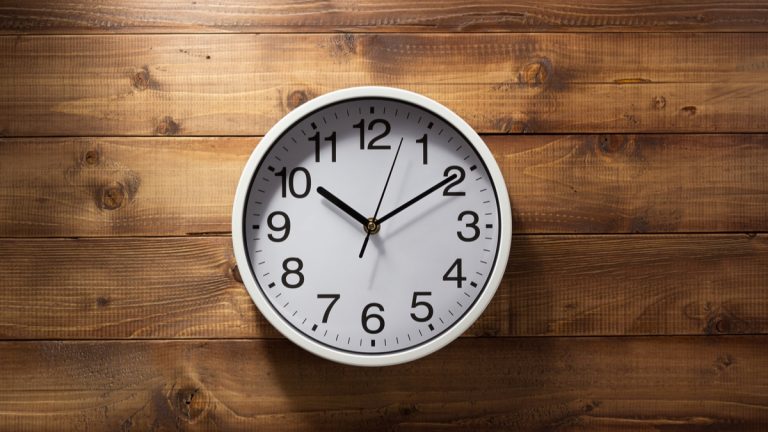 Como trabalhar em equipe de forma eficiente apesar de diferentes fusos horarios