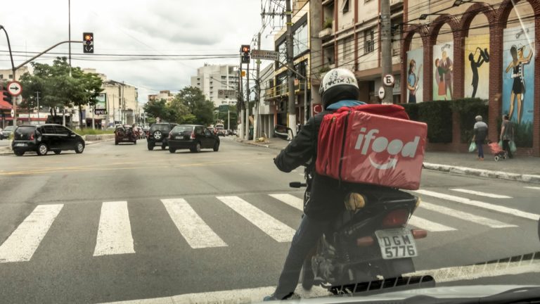 As dificuldades de relacionamento entre restaurantes e apps de entrega 1