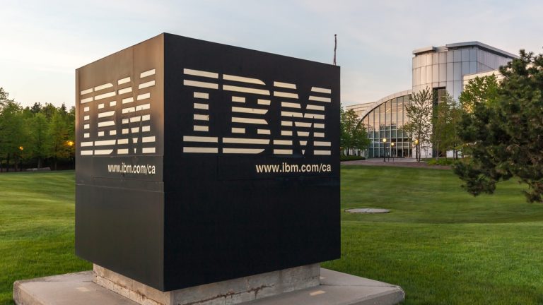 IBM fornece gratuitamente tecnologia para ajudar a combater o coronavirus