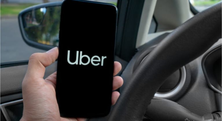 Uber muda modelo de servico na Colombia para voltar a operar no pais