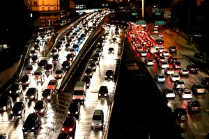 Congestionamento no Vale do Anhagaba%C3%BA