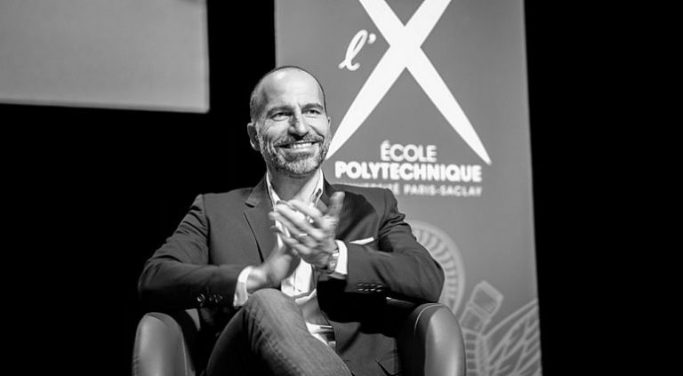 CEO do Uber sugere criacao de fundo de beneficios para trabalhadores informais de aplicativos