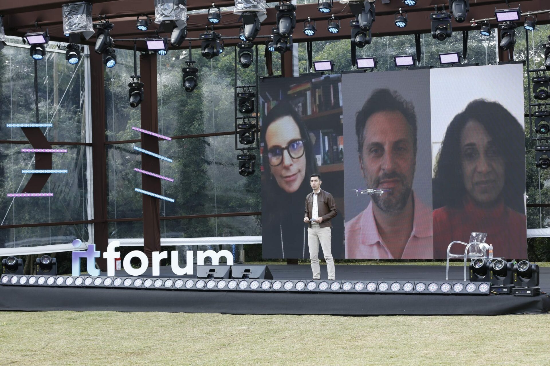 IT Forum Anywhere
