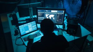 espionagem virtual hacker malware