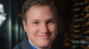 Thiago Schmitz, head of customer success da Whatslly