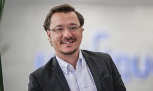Gabriel Amâncio, Unifique