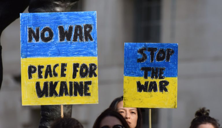 gigantes de TI bloqueio Russia