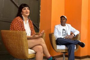 Melina López, gerente de marketing para produto e inclusão do Google Cloud para América Latina e Paulo Rogério Nunes, cofundador da Vale do Dendê
