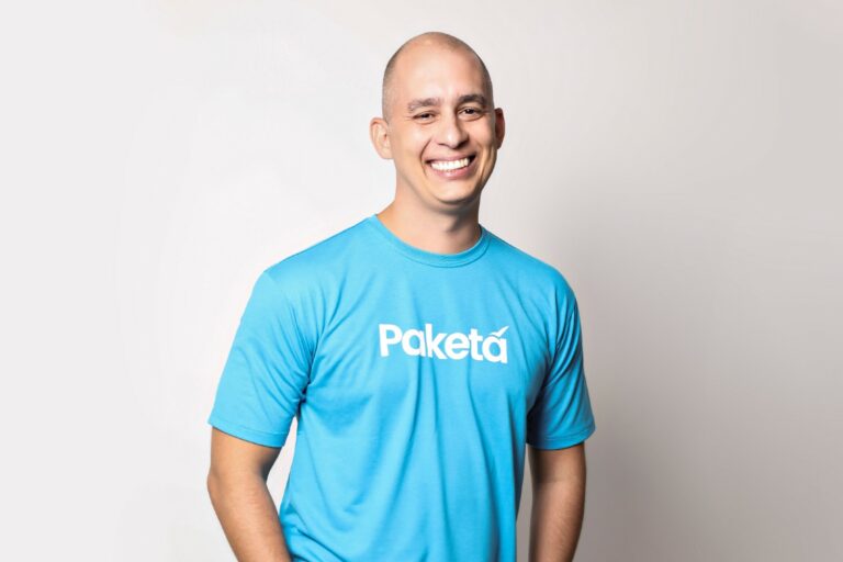 Fabian Valverde CEO da Paketa Credito Lili Reis