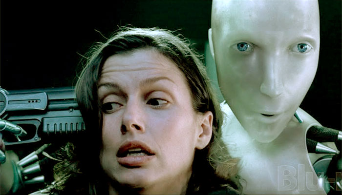 Cena do filme “Eu, Robô” (2004), baseado na obra de Isaac Asimov, em que as máquinas seguem as “Leis da Robótica” - Imagem: divulgação