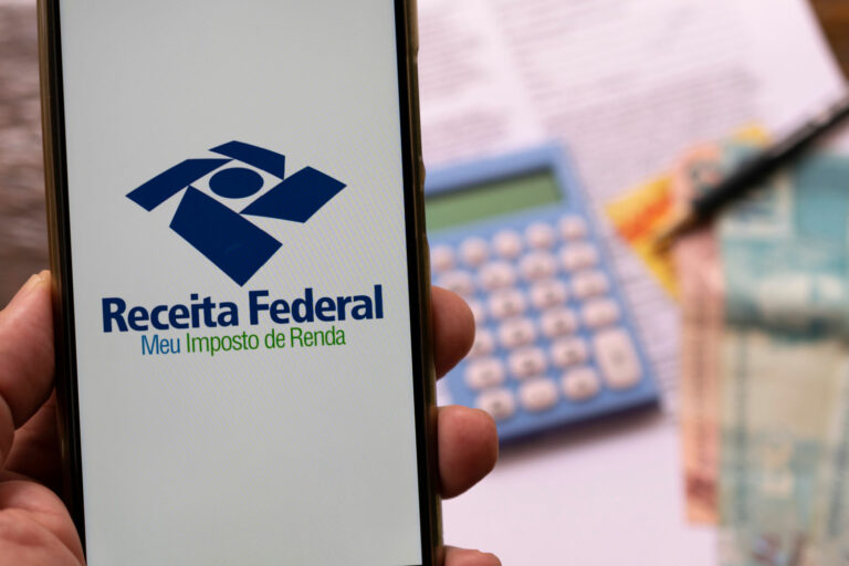 Imposto de Renda, IRPF, receita federal, golpe