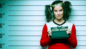 Joan, protagonista do primeiro episódio da sexta temporada de “Black Mirror”, surta por causa de um mau uso da IA - Foto: divulgação