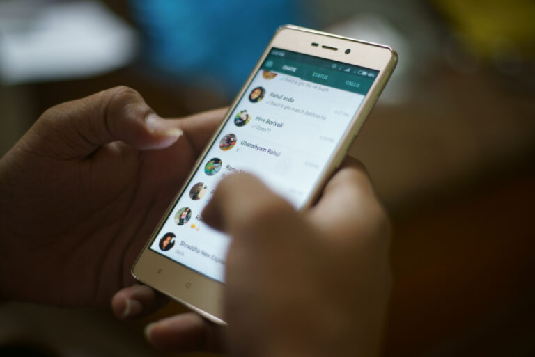 apps mensagens golpes cibernéticos