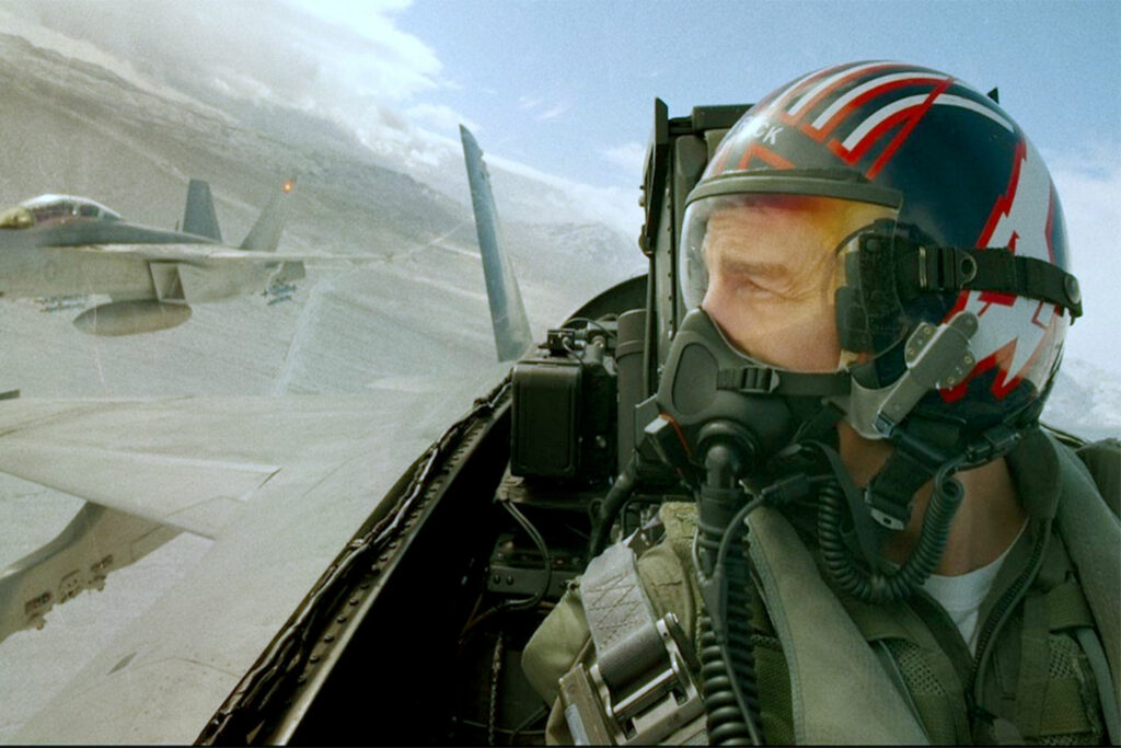 Tom Cruise viveu pela segunda vez o intrépido piloto da Marinha dos EUA Pete Mitchell, em “Top Gun: Maverick” (2022) - Foto: divulgação