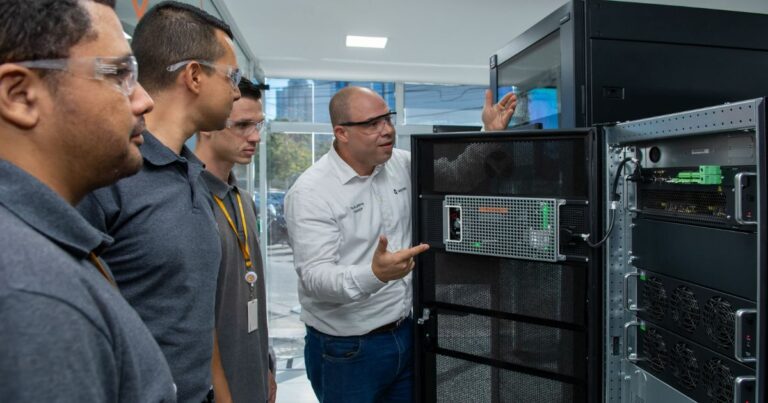 vertiv, academy, treinamento