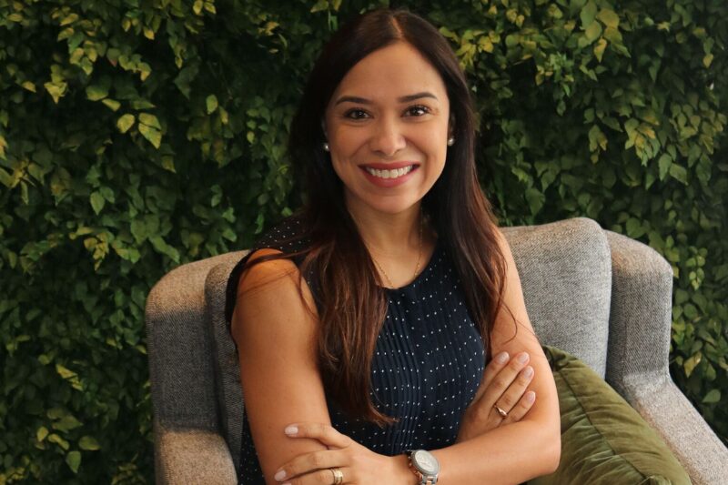 Thaís Trapp, Nava