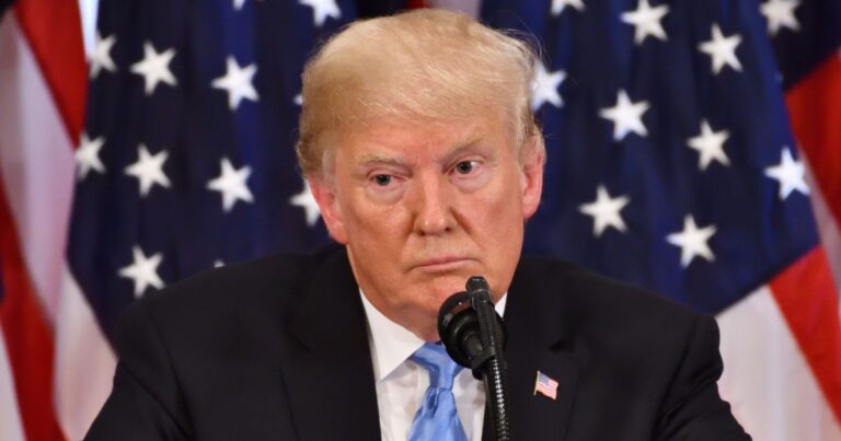 donald trump, tarifas, eua, militar, banco