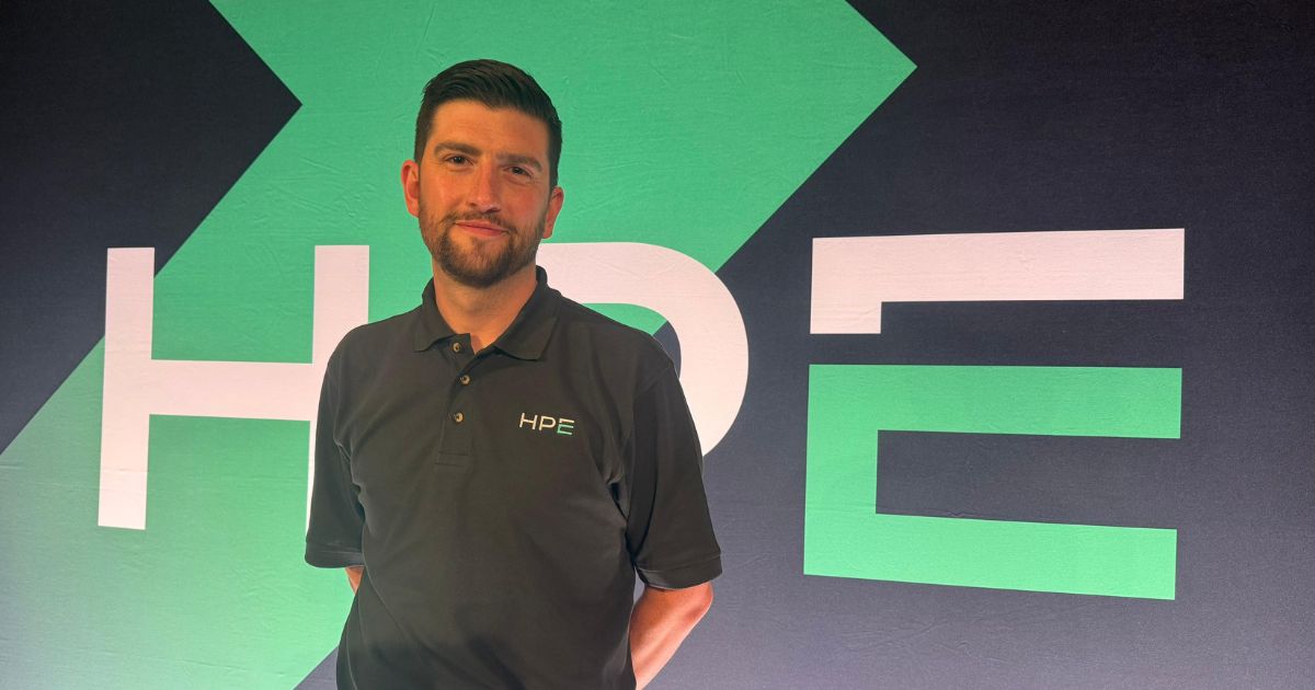 Jason Zeiler, gerente de produto para liquid cooling (resfriamento a líquido) da HPE. Foto: Déborah Oliveira